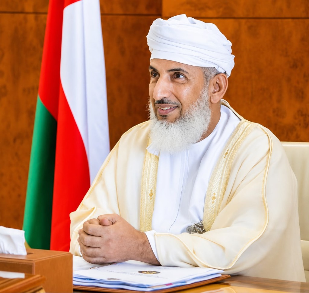H.E. Sheikh Abdullah Al-Salmi